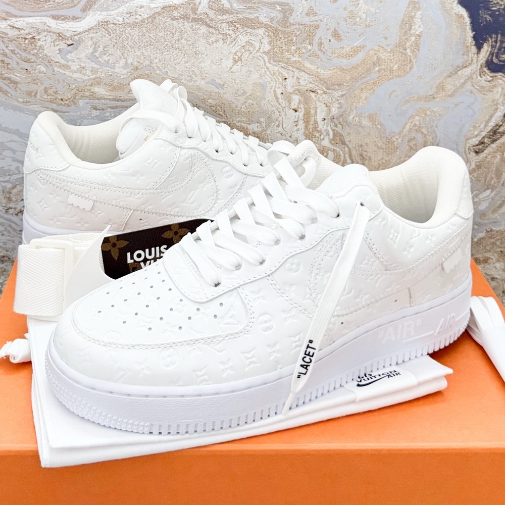 Louis Vuitton X NIKE AIR FORCE 1 Calfskin Monogram Mens Low Top White Sneakers
